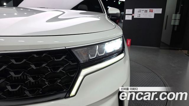 Kia Sorento 2023 — photo 8