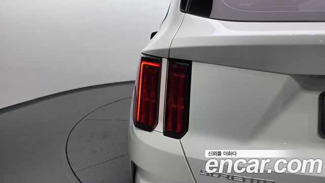 Kia Sorento 2023 — photo 9