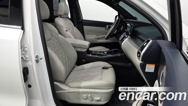 Kia Sorento 2023 — photo 16