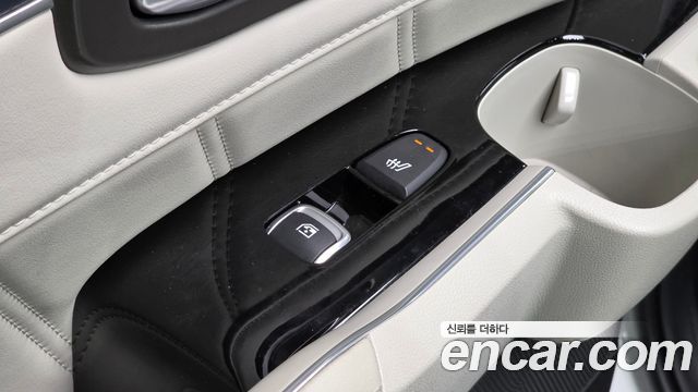 Kia Sorento 2023 — photo 33