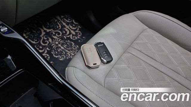 Kia Sorento 2023 — photo 34