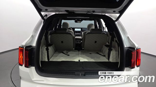 Kia Sorento 2023 — photo 35