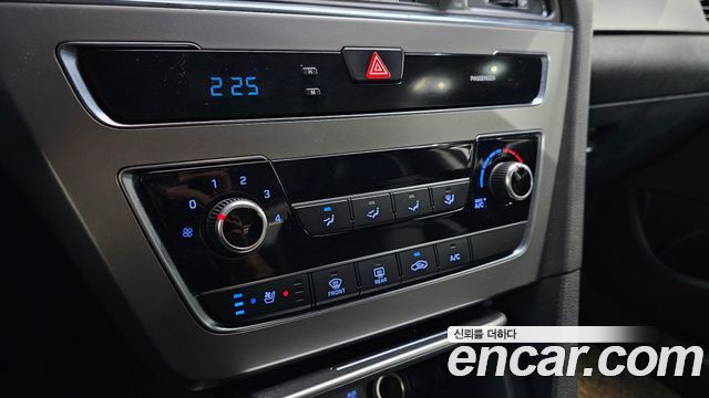 Hyundai Sonata 2016 — photo 18