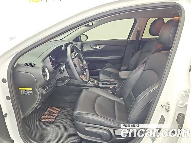 Kia K3 2019 — photo 11