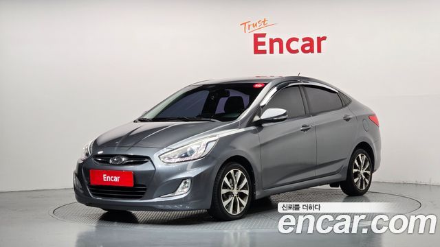 Hyundai Accent 2014 — photo 1