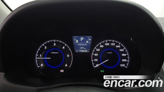 Hyundai Accent 2014 — photo 8