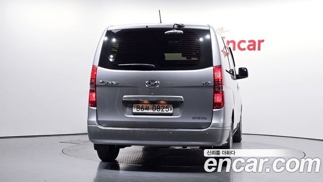 Hyundai Starex 2021 — photo 4