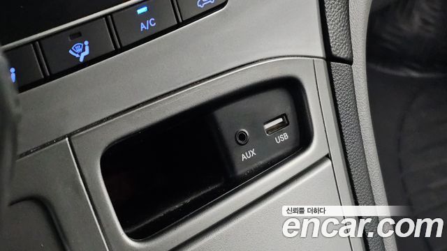 Hyundai Starex 2021 — photo 22