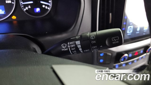 Hyundai Starex 2021 — photo 32