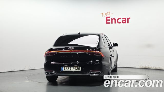 Hyundai Grandeur 2023 — photo 4