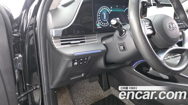 Hyundai Grandeur 2023 — photo 19