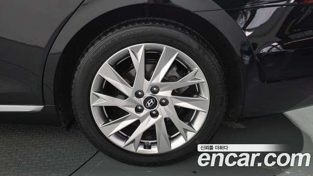 Hyundai Grandeur 2023 — photo 7