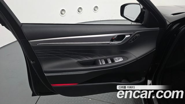 Hyundai Grandeur 2023 — photo 14