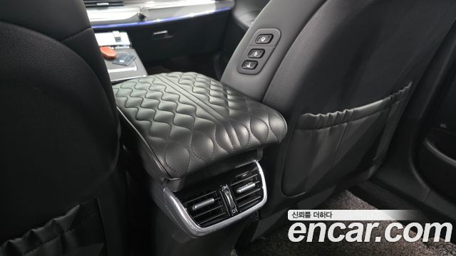 Hyundai Grandeur 2023 — photo 34