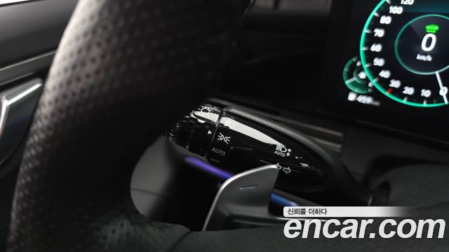 Hyundai Grandeur 2023 — photo 35