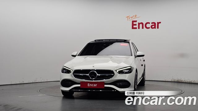 Mercedes-Benz C-Class 2022 — photo 3