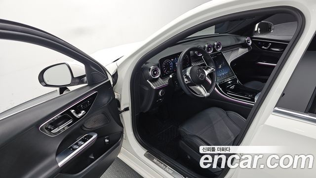 Mercedes-Benz C-Class 2022 — photo 13
