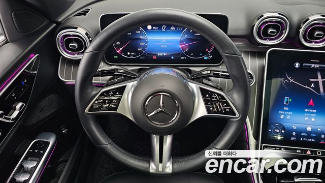 Mercedes-Benz C-Class 2022 — photo 19