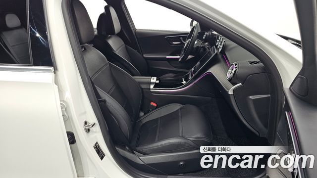 Mercedes-Benz C-Class 2022 — photo 16