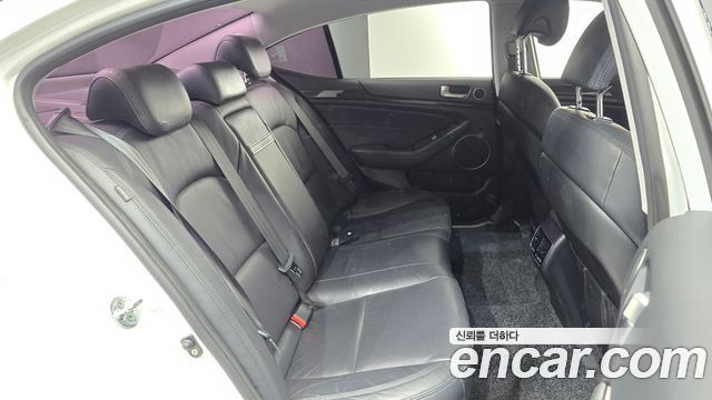 Kia K7 2015 — photo 11
