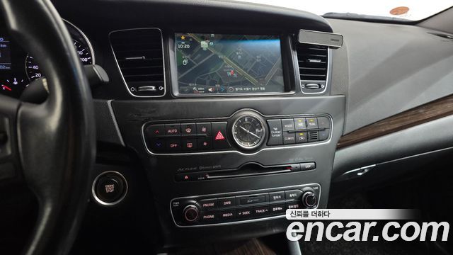 Kia K7 2015 — photo 12