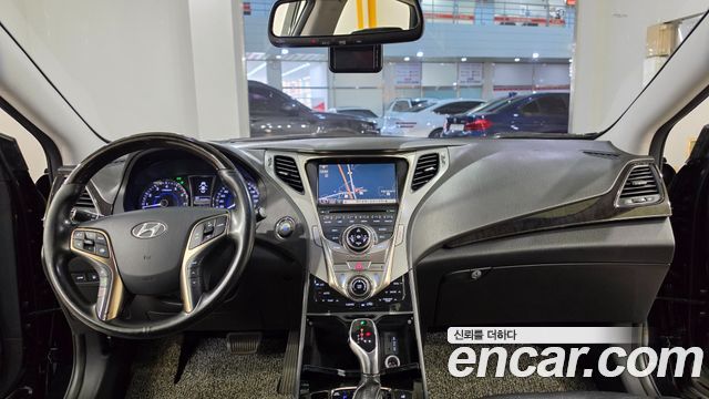 Hyundai Grandeur 2012 — photo 7