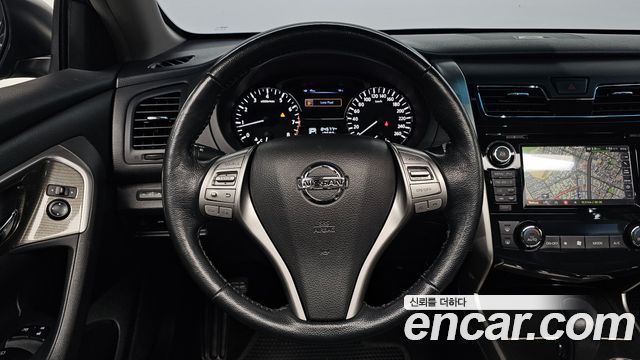 Nissan Altima 2013 — photo 19