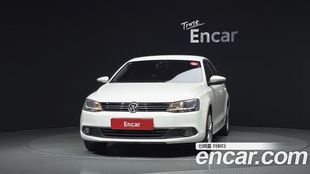 Volkswagen Jetta 2013 — photo 3
