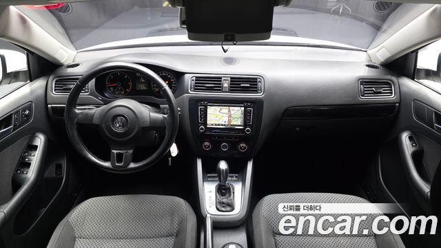 Volkswagen Jetta 2013 — photo 7