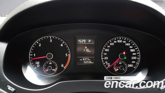 Volkswagen Jetta 2013 — photo 8