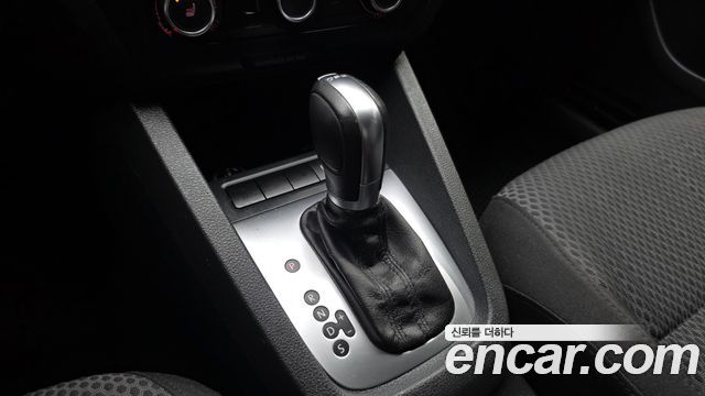 Volkswagen Jetta 2013 — photo 9