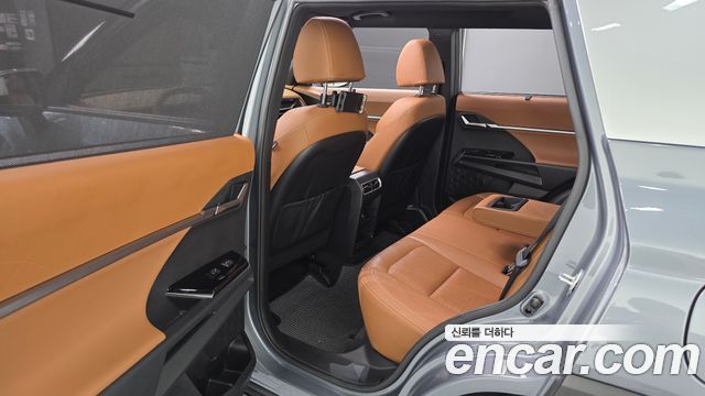 KG Mobility Torres 2023 — photo 11
