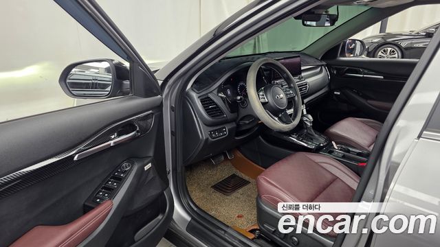 Kia Seltos 2020 — photo 10