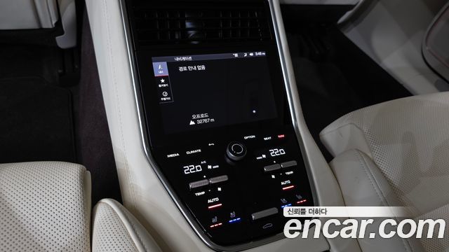 Porsche Panamera 2021 — photo 19