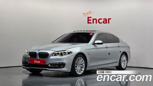 BMW 5-Series 2016 — photo 1