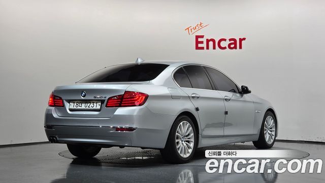 BMW 5-Series 2016 — photo 2