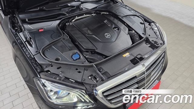 Mercedes-Benz S-Class 2018 — photo 6