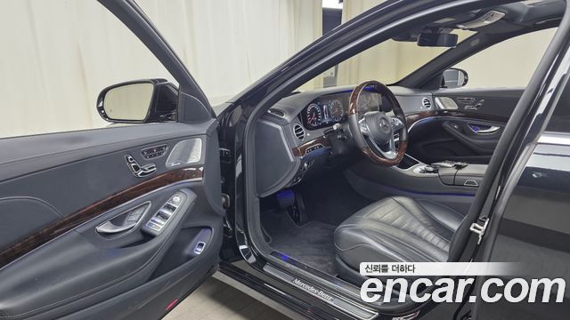 Mercedes-Benz S-Class 2018 — photo 13