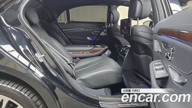 Mercedes-Benz S-Class 2018 — photo 17