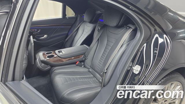Mercedes-Benz S-Class 2018 — photo 18