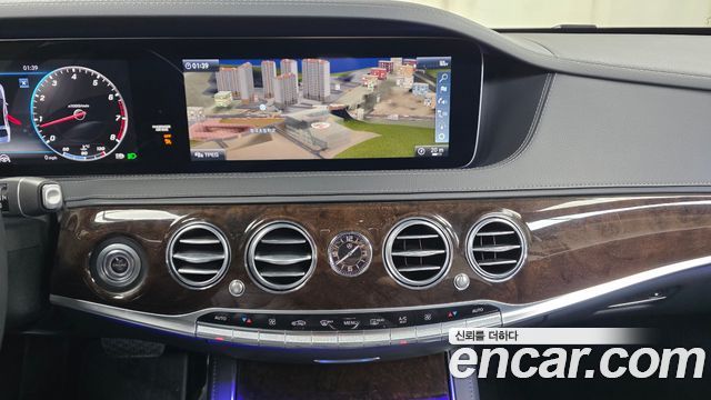 Mercedes-Benz S-Class 2018 — photo 19
