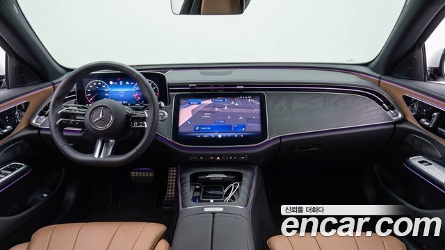 Mercedes-Benz E-Class 2026 — photo 7