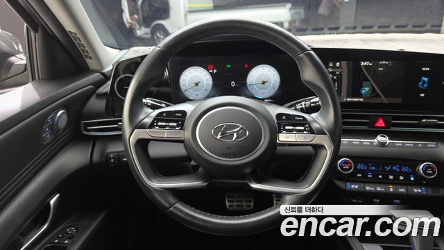 Hyundai AVANTE 2023 — photo 13