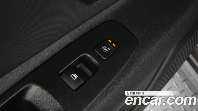 Hyundai AVANTE 2023 — photo 18