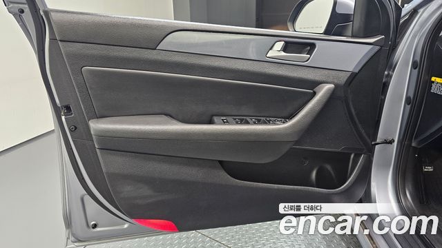 Hyundai Sonata 2016 — photo 14