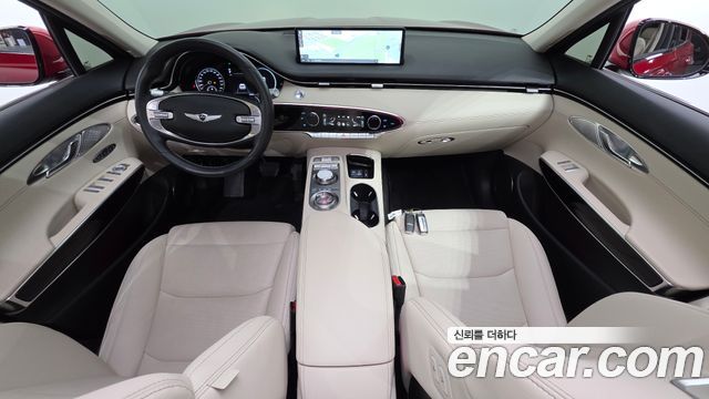 Genesis GV70 2023 — photo 10