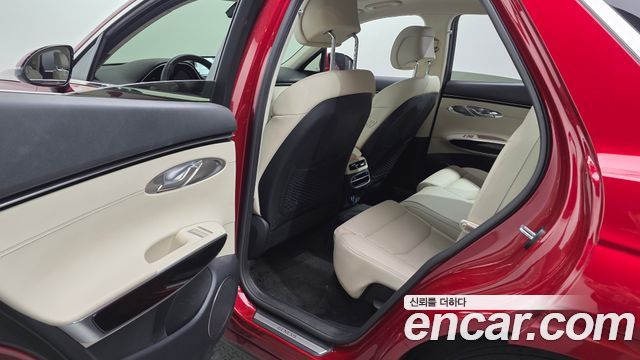 Genesis GV70 2023 — photo 17