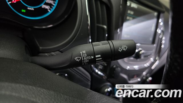 Chevrolet Korea Cruze 2017 — photo 19