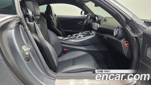 Mercedes-Benz AMG GT 2016 — photo 11