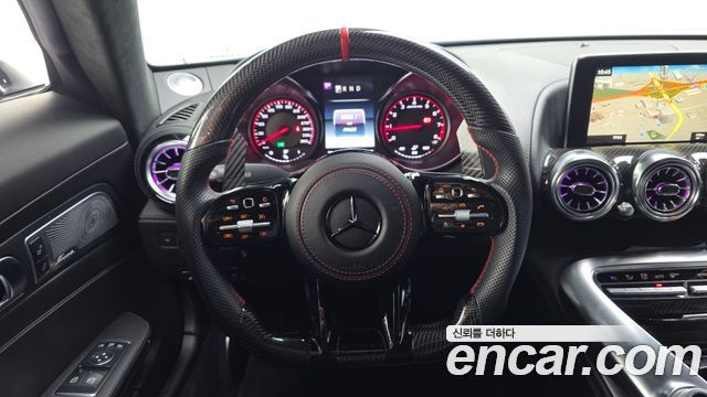 Mercedes-Benz AMG GT 2016 — photo 13